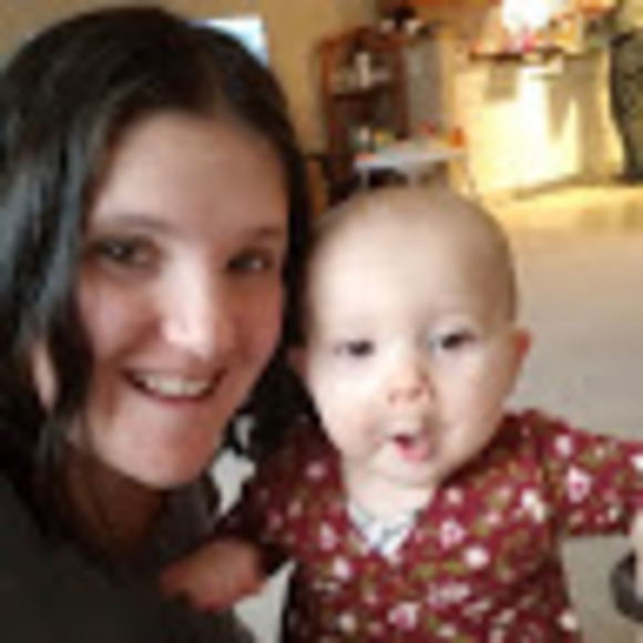 Meet your Posher, Heidi - Picture 1 of 1